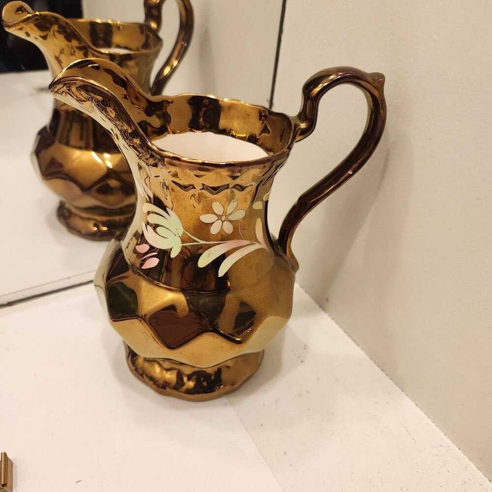 Vintage Wade England Gold Luster Pitcher Vase Floral Pattern Mid-Century 6 In